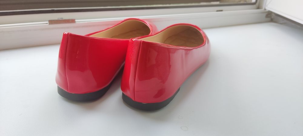 Lakierowane balerinki wkładka 29,5 cm