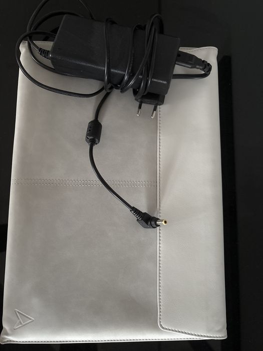 ASUS Zenbook A14 com garantia