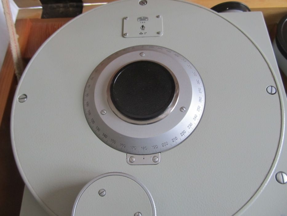 Прибор для измерения угловых делений КАРЛ-ЦЕЙС