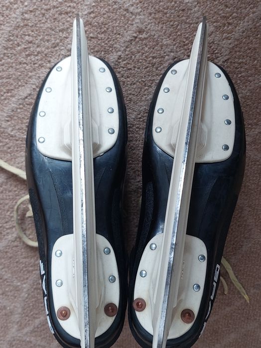 Ковзани graf attack коньки