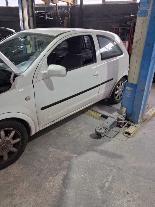 Corsa C 1.3 cdti 70 CV 10/2006