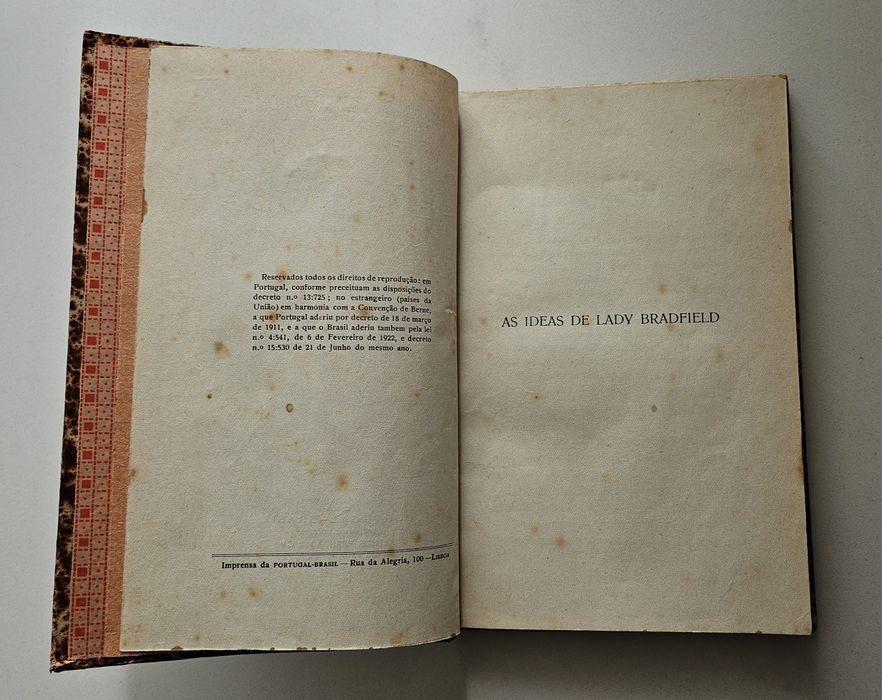 Livro antigo "Alta Roda" de Júlio Dantas, primeira edição