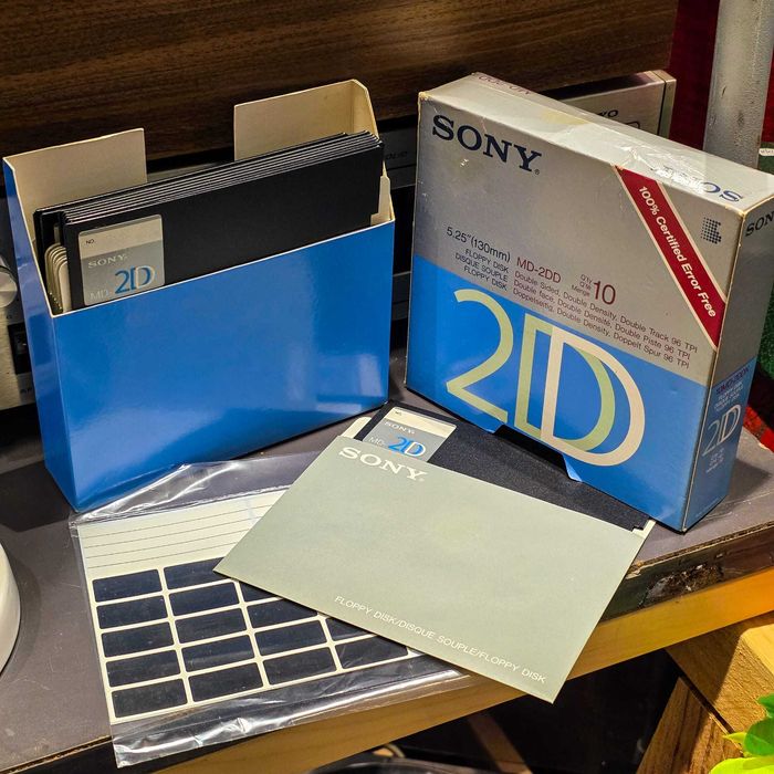 Conjunto 10 Disquetes Sony MD-2DD 5,25″ (130 mm) – Caixa Original Completa