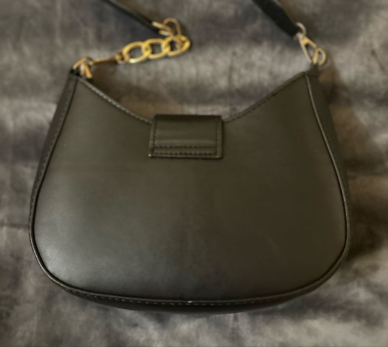 Елегантна жіноча сумка через плече