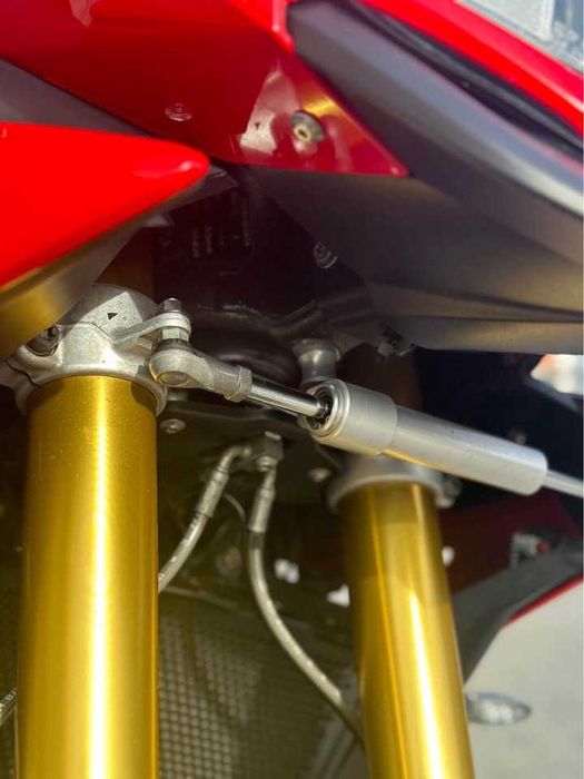 BMW S1000XR Rebaixada Wilbers GPS Topcase Escape