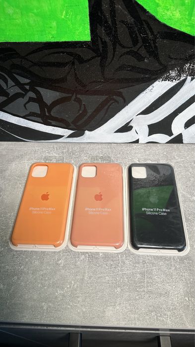 Продаю силіконові чохли та захисне скло для iPhone!