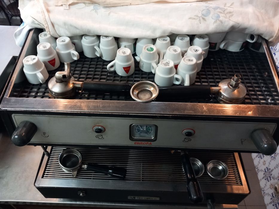 Vende-se Máquina de café