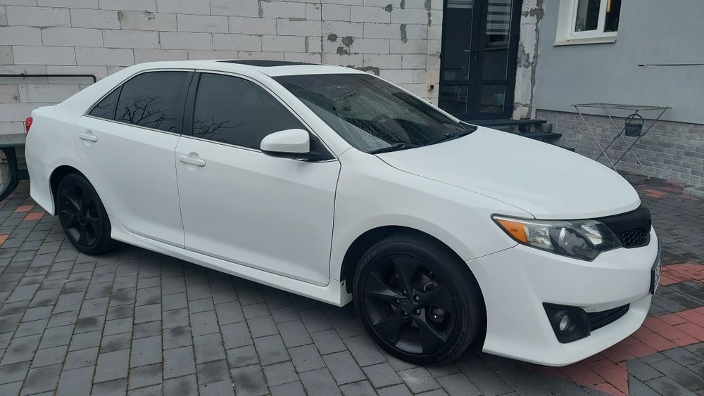 Toyota Camry 2013
