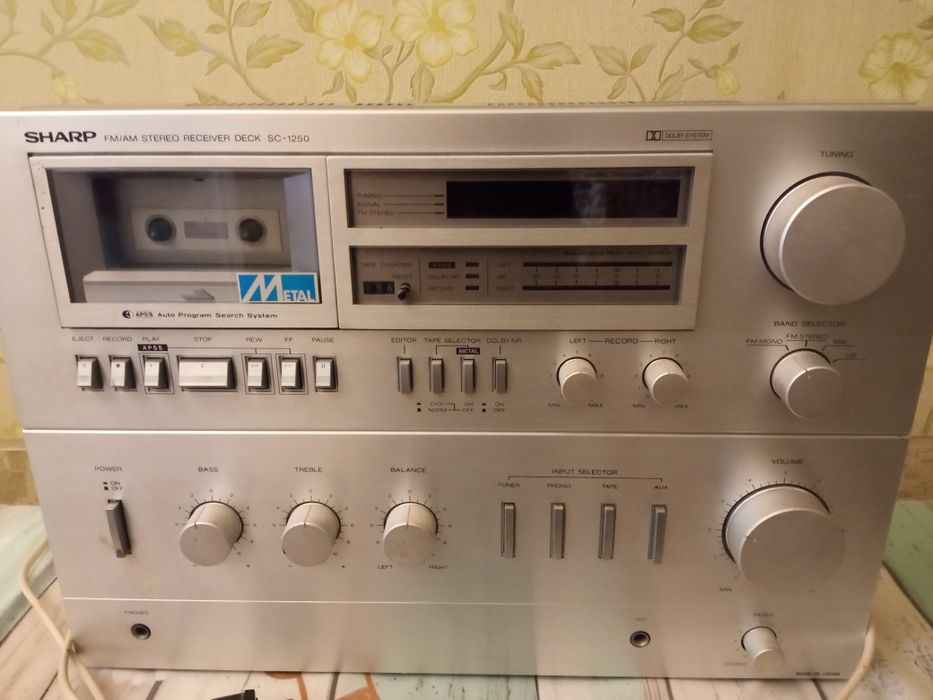 Магнитофон Sharp sc1250h винтаж