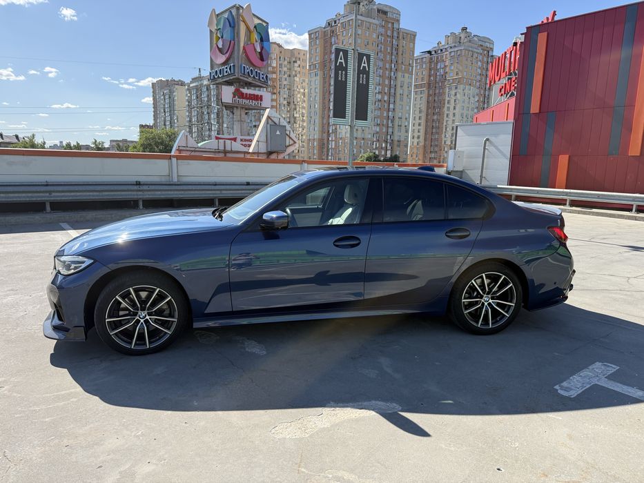 Bmw 330i xdrive 2020