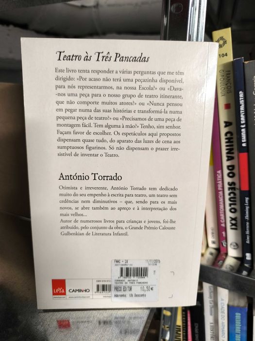 Teatro às Três Pancadas — António Torrado