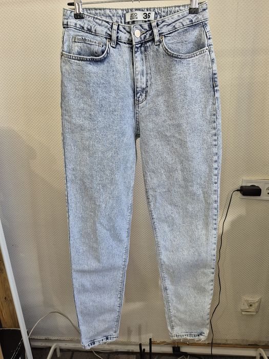 Джинси mom fit 36 S M, ідеальний стан