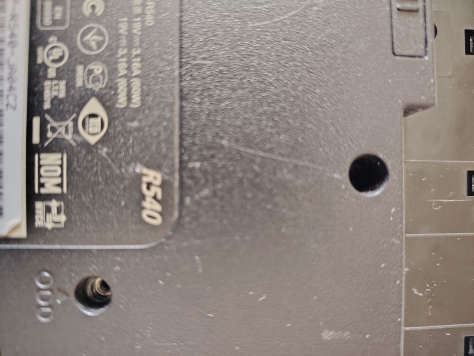 самсунг r540 робочий по частинам