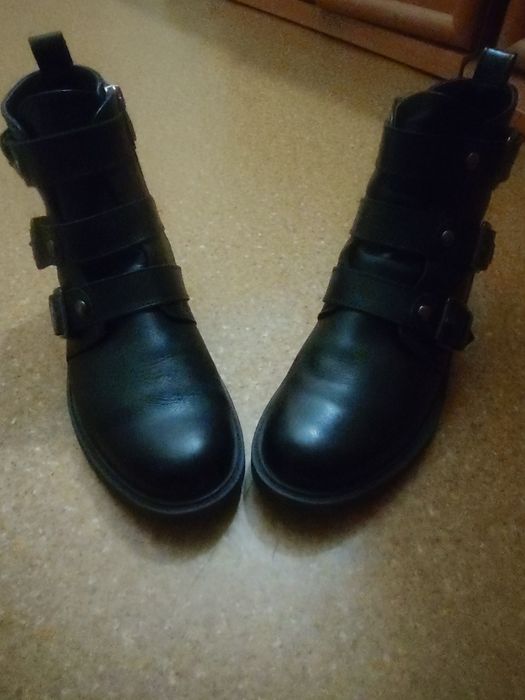 Черевики 38 р. Шкіряні.