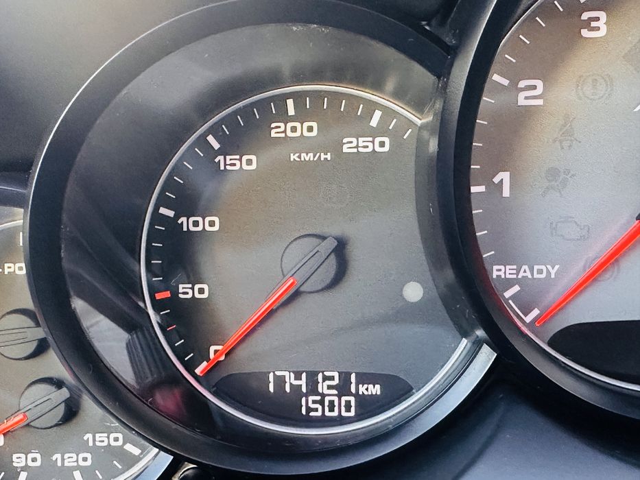 Porsche Cayenne S Hybrid