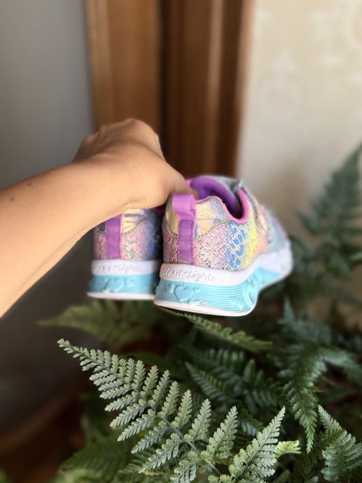 Продам класні кросівки кроссовки Skechers розмір 29-30