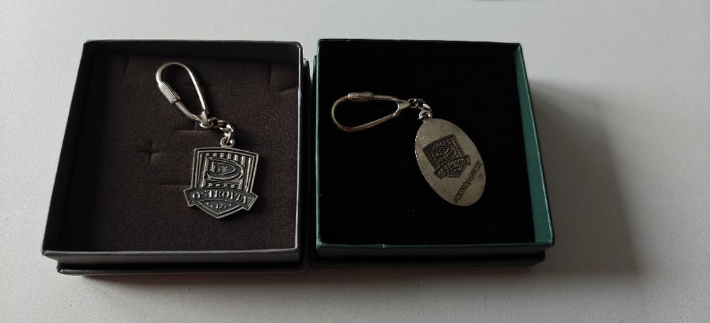 Żużel Tz Ostrovia - zawieszki komplet 2szt