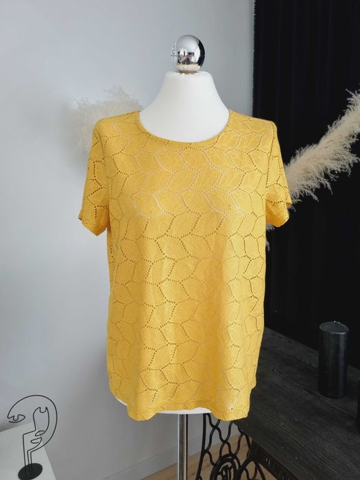 Bluzka elegancka letnia ażurowa koronka 38 M żółta moda wakacje
