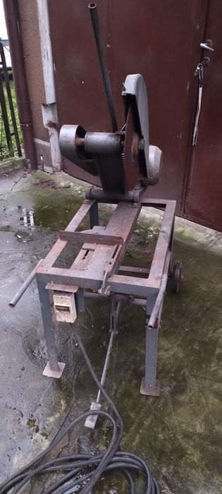 Piła do cięcia metalu i drewna