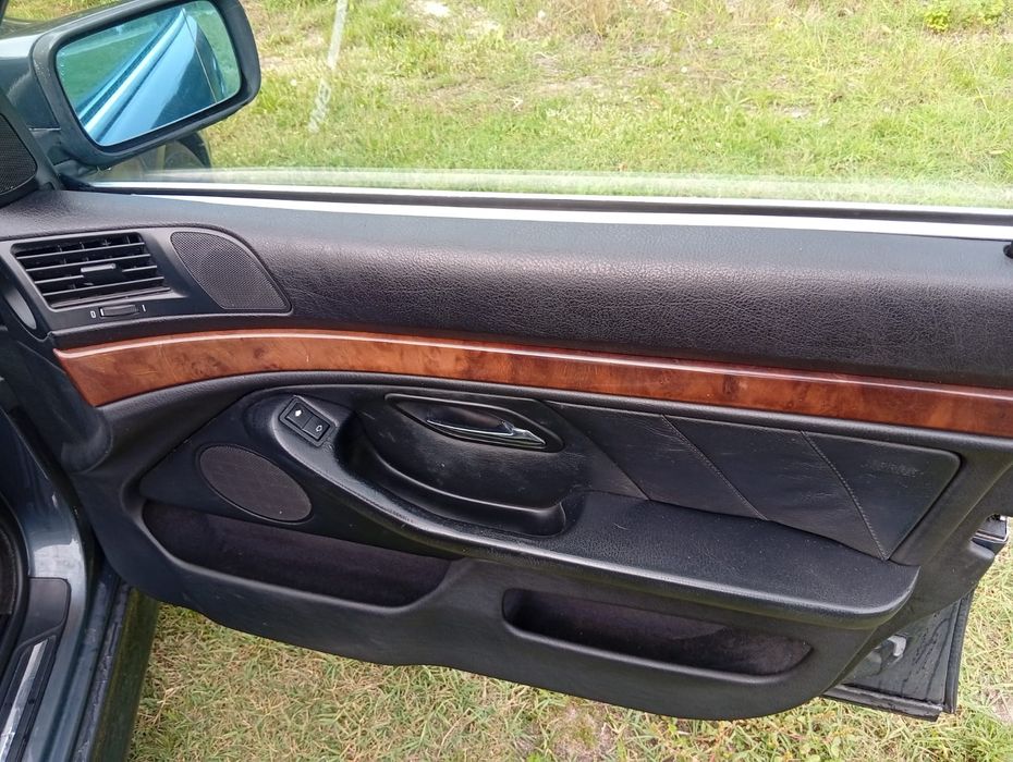 Bmw e39 525 tds .
