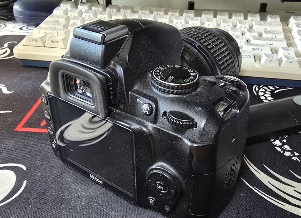 Nikon d3000 stan bardzo dobry