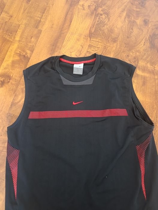 Bluza Nike sportowa siłownia bieganie męska m 178 koszulka sport