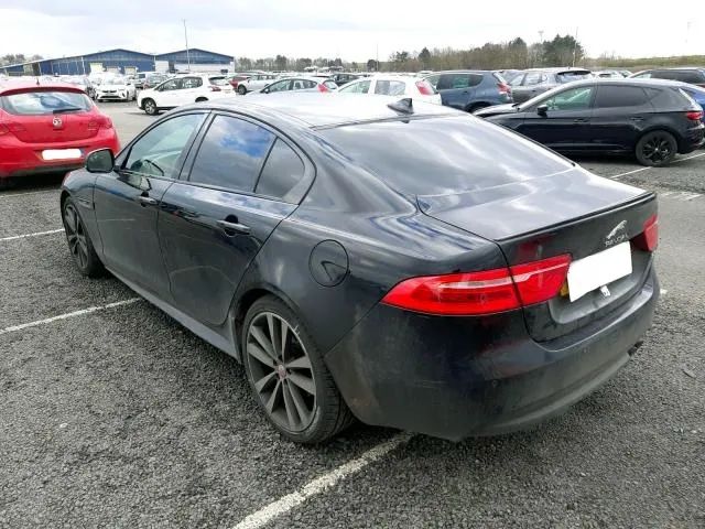 Jaguar XE R Design (2015 a 2022) Para Peças - 2.0 Diesel