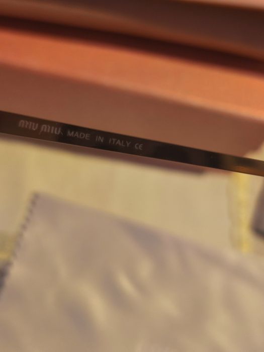 Óculos de sol Miu Miu