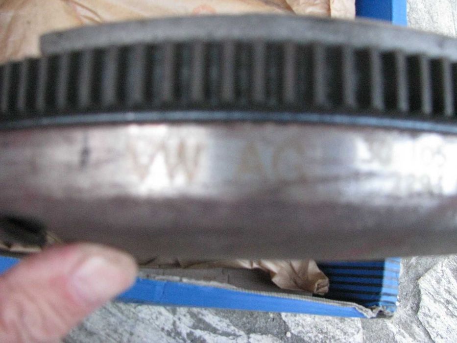 Koło Dwumasowe do silnika 2,0 tdi 140km w  B .dobrym stanie SACHS