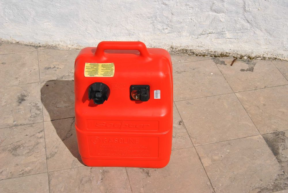 Depósito Portátil NOVO 25L "SCEPTER"