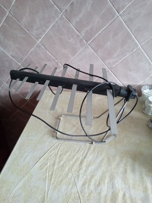 Антена кімнатна .