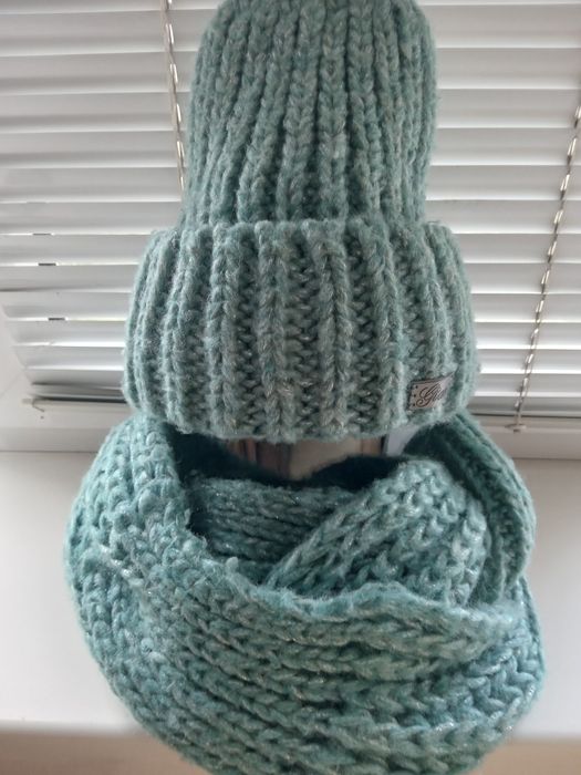 Шапочка и снуд женские