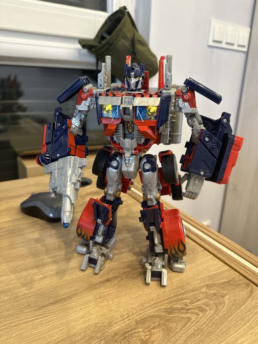 Transformers 2007 Leader Class Optimus Prime