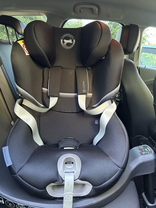 Fotelik samochodowy cybex Sirona sx2 czarny 0-18kg baza 360 isofix
