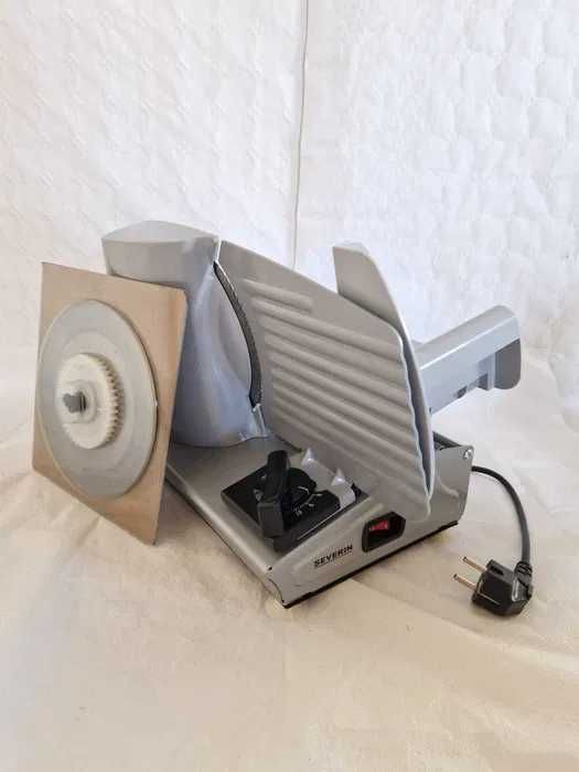 Krajalnica metalowa 2 NOŻE SEVERIN