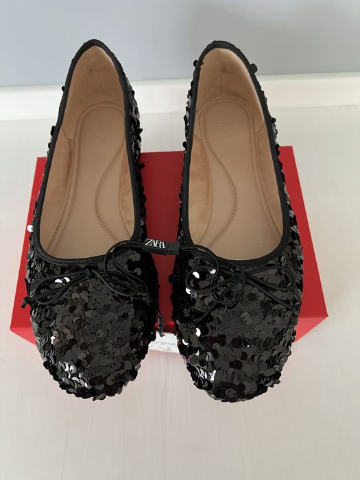 Нові балетки Zara