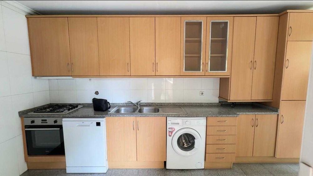Apartamento T2 para Arrendamento | Guimarães