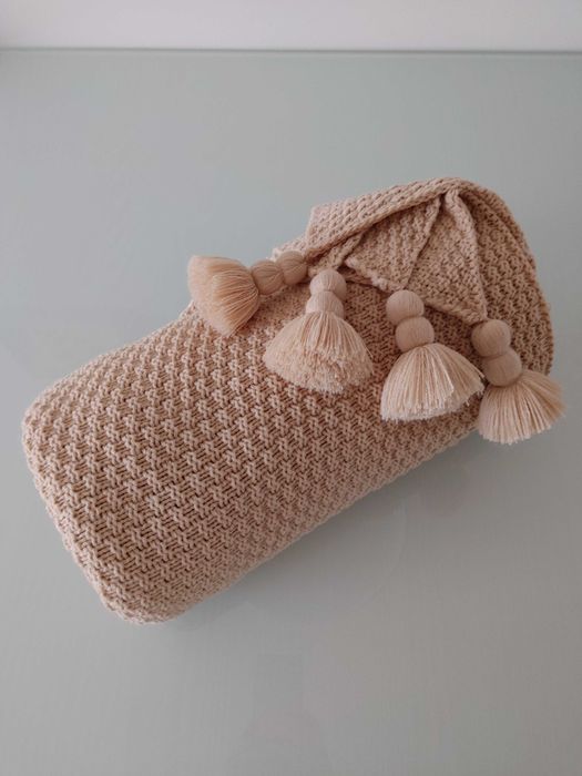 Manta com borlas, cor creme