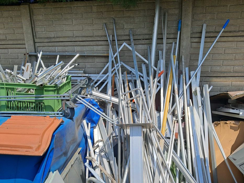 Aluminiowe podpórki i inne aluminium