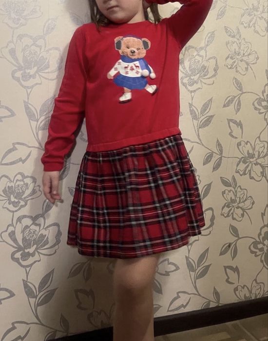 Новорічна сукна на 8-9 років, святкова сукня 128, новорічне плаття 128