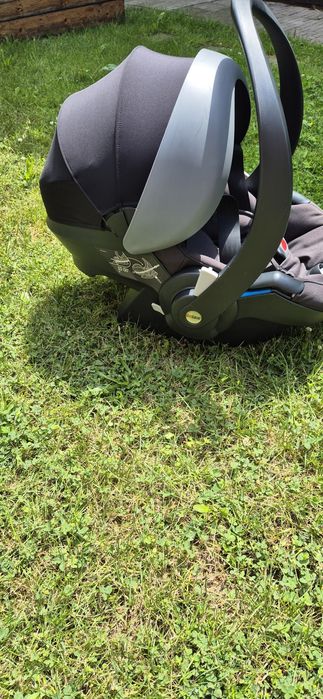 Fotelik samochodowy BeSafe IZI GO