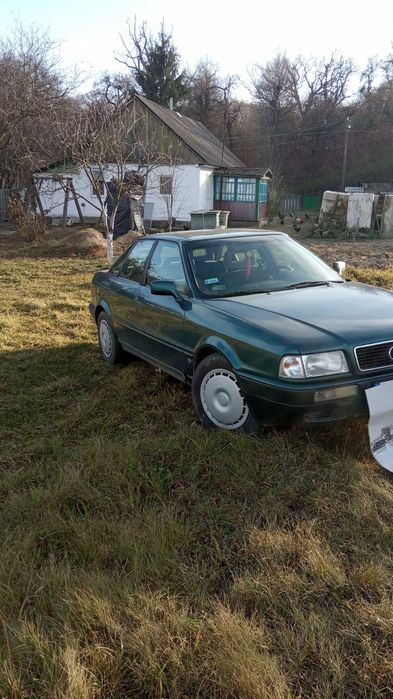 Ауди 80 Б4 Поляк ціла або по частинам обмін