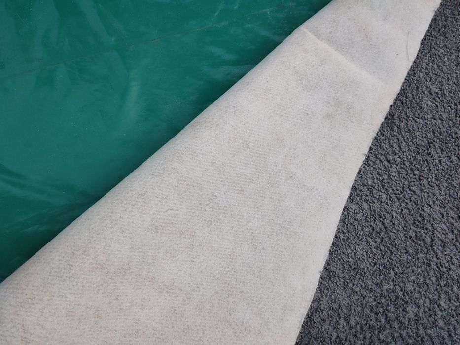 Ковролін  б/у   2,6м.кв.