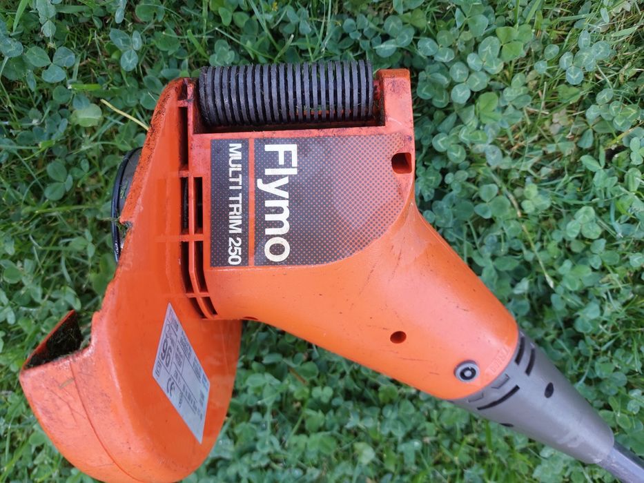 Podkaszarka flymo licencja husqvarna