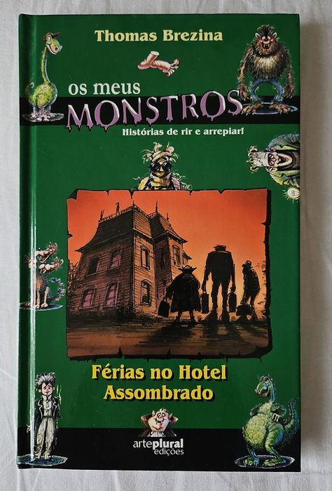 Livro "Férias no Hotel Assombrado"