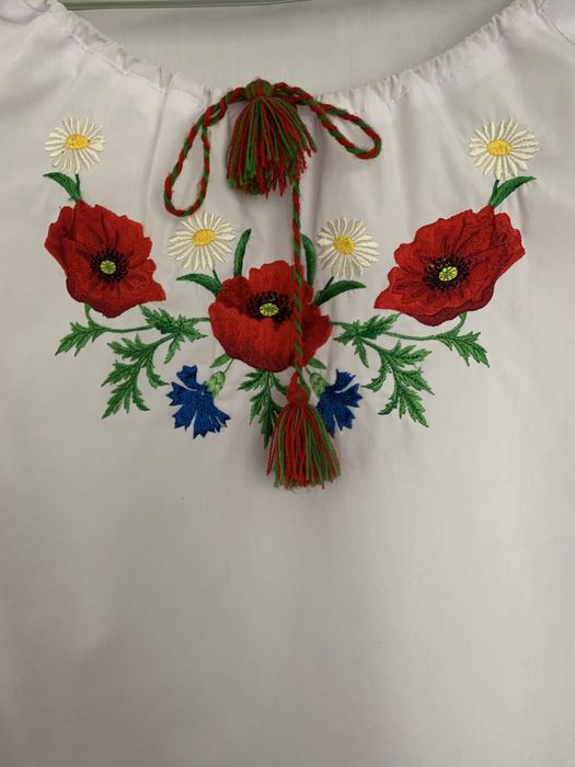 Вишиванка для дівчинки