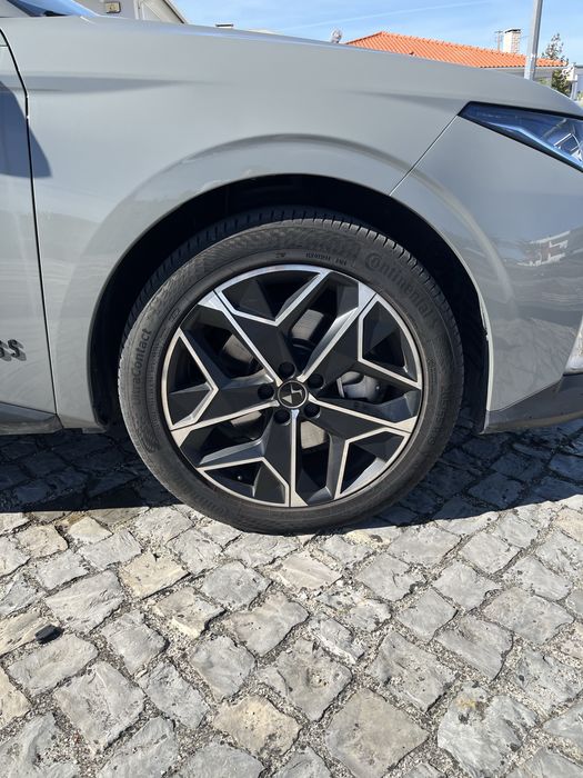 DS 4 1.6 E-Tense Rivoli 225cv