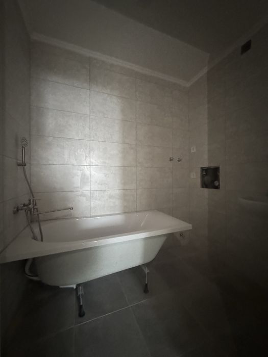 Продам 2 кк с. Мила, вул. Столична