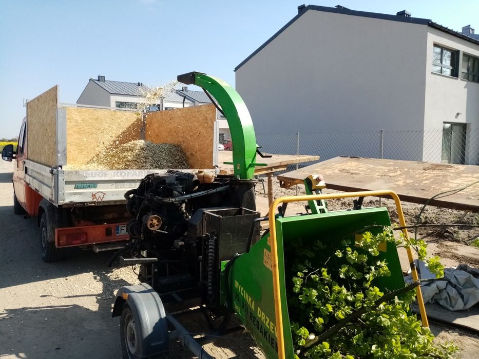 wycinka skracanie drzew ogrody rębak spalinowy frezowanie korzeni