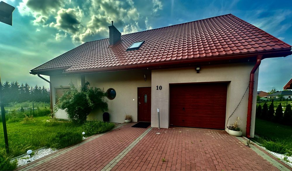Nowoczesny funcjonalny dom 150 m, wszystkie media miejskie